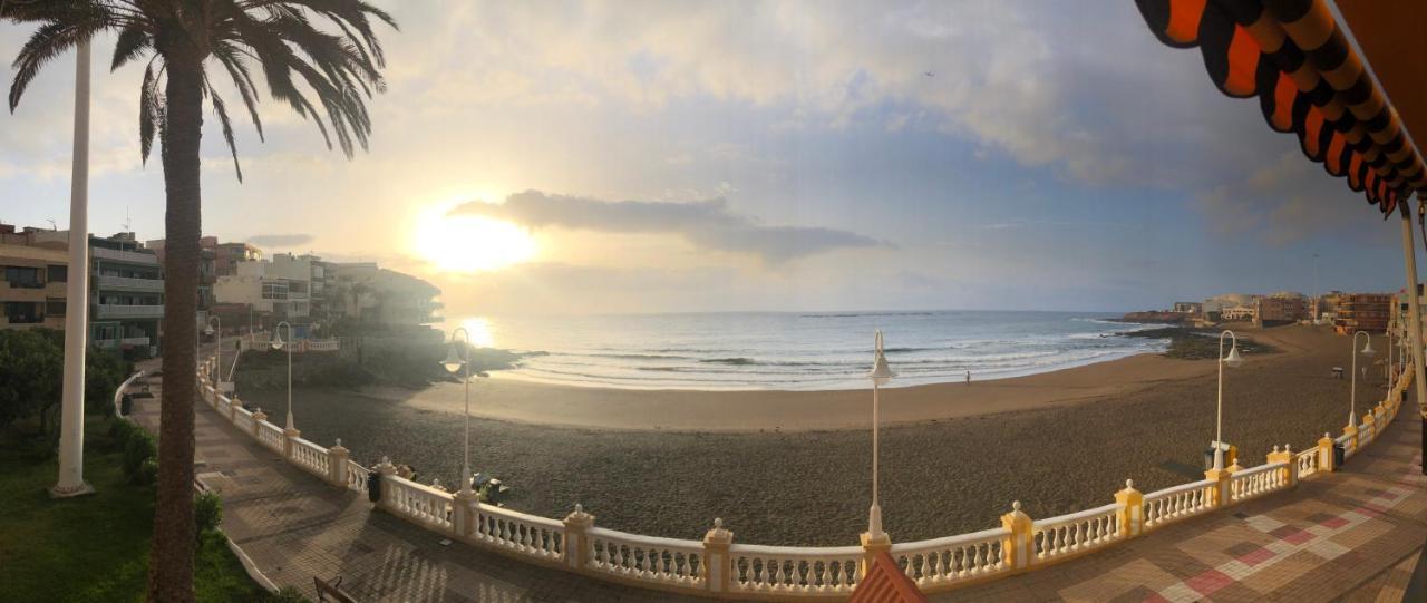 Espectacular En Primera Linea De La Playa Telde Exterior foto